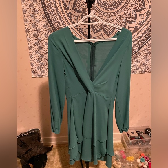 Green Cosonen Dress - Picture 2 of 4